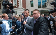Ngoại hạng Anh 'nội chiến' vì John Terry