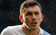 Norwich theo đuổi cầu thủ chạy cánh của Leeds