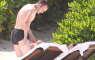 Iniesta và vợ mới cưới đi nghỉ trăng mật