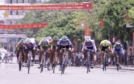 Cuộc đua xe đạp “Về Trường Sơn – 2012” Chặng 3: Lạc trong nắng nóng