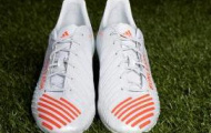 Video: Adidas Predator LZ trải qua các bài test với bóng
