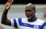 Mark Hughes hy vọng chấn thương của Djibril Cisse không quá nghiêm trọng