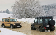 Video: Lịch sử 33 năm của Mercedes-Benz G-Class