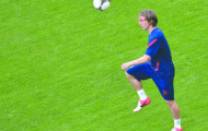 Vấn đề của Real Madrid: Sa lầy trong vụ Modric