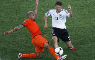 Bayern và bài toán tuyến giữa: Bender hay De Jong?