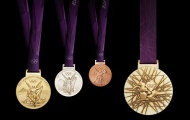 Tốn 13,5 triệu đồng để làm một huy chương vàng