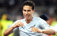 AC Milan và Barca đấu đá nhau vì Hernanes