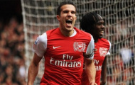 Arsenal lưỡng lự vụ Van Persie: Dứt điểm đi Wenger!