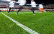 Video: Cầu thủ Sevilla tập chạy bộ dưới trời nắng gắt