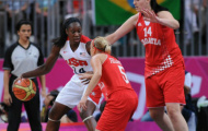 Tổng hợp loạt trận đầu tiên môn bóng rổ nữ Olympic 2012
