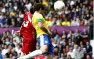 Video Olympic: Pato đánh đầu tung lưới Belarus cân bằng tỉ số cho Brazil