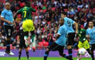 Video Olympic: Uruguay thảm bại trước 10 người của Senegal