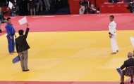 Judo: Trọng tài thay đổi quyết định vì... khán giả!