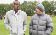 'Tia chớp' Usain Bolt làm clip đá bóng gửi Sir Alex