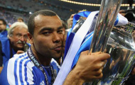 M.U tính rút ruột “Chelsea” nếu hụt vụ Baines