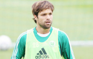 Wolfsburg đau đầu vì Diego