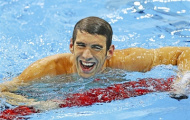 Michael Phelps vĩ đại & mặt trái tấm huy chương
