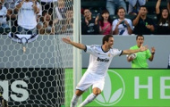 Video Giao Hữu: Bàn thắng của Higuain khởi đầu chiến thắng của Real Madrid (5-1) LA Galaxy