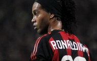 Ronaldinho chỉ trích thầy cũ tại Milan