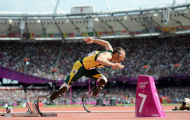 VĐV cụt 2 chân ra mắt tại Olympic: Hãy coi chừng 'Người không chân'!