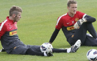 Cuộc chiến nơi khung gỗ của De Gea và Lindegaard