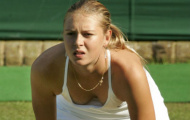 Bóng đá nữ Olympic vắng khán giả: Cần thêm nhiều bông hồng như Sharapova?