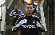 Besiktas 'nẫng' được sao trẻ của Arsenal