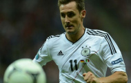 Hướng đến World Cup 2014, Klose thách thức tuổi già
