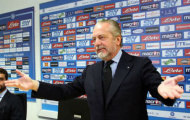 Napoli đi hộp đêm khui champagne ăn mừng sau trận siêu cúp