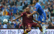 HLV Mancini tống “đồ tể” de Jong khỏi Man City
