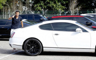 Sao PSG học đòi Balotelli sắm siêu xe Bentley GT