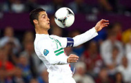 Ronaldo được khen như một cầu thủ 'phi thường'