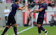 Van Persie và sự khôn ngoan của Wenger