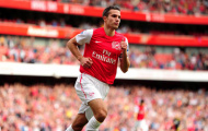 Van Persie gia nhập M.U với lương khủng