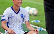 Công Vinh - Văn Quyến, hai kẻ lạc lõng của ngôi vô địch