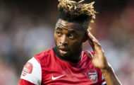 Alex Song đến Barca, Liverpool lo sợ
