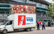 Van Persie sang M.U: Ít nhất, Arsenal 'giỏi bán'