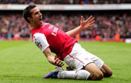 Fan Arsenal nên học cách tôn trọng Van Persie
