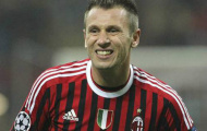 Milan tiếp tục săn tiền đạo: Đổi Cassano lấy Pazzini