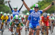 Chặng 6 giải đua xe đạp Đồng bằng sông Cửu Long: Áo vàng lại đổi chủ