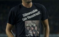 David Villa dành tặng bàn thắng cho vợ con
