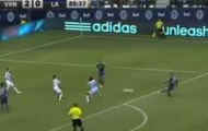 Video: David Beckham lại ghi bàn từ chấm đá phạt góc