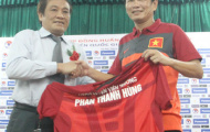 VFF ký hợp đồng với HLV Phan Thanh Hùng: Cách mạng hay canh bạc?!