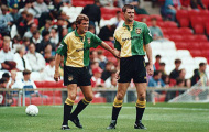 Sir Alex 'mếu nặng': Có lẽ tôi phải gọi… Steve Bruce và Gary Pallister
