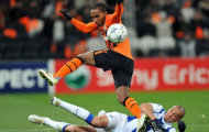 Willian khẩn cầu Donetsk để anh gia nhập Tottenham
