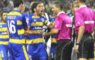 Vấn đề của ngày khai cuộc Serie A: Càng nhiều trọng tài, càng nhiều tranh cãi?