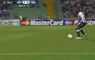 Video: Pha hỏng ăn hài hước của Pablo Armero (Udinese vs Sporting Braga)