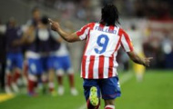 Video Siêu cúp UEFA: Cú cứa lòng hạ gục Cech không chê vào đâu được của Falcao