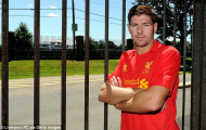 Gerrard bật mí được cả Fergie và Mou ra sức chèo kéo