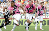 Udinese 1-4 Juventus: Khi trọng tài quá nặng tay